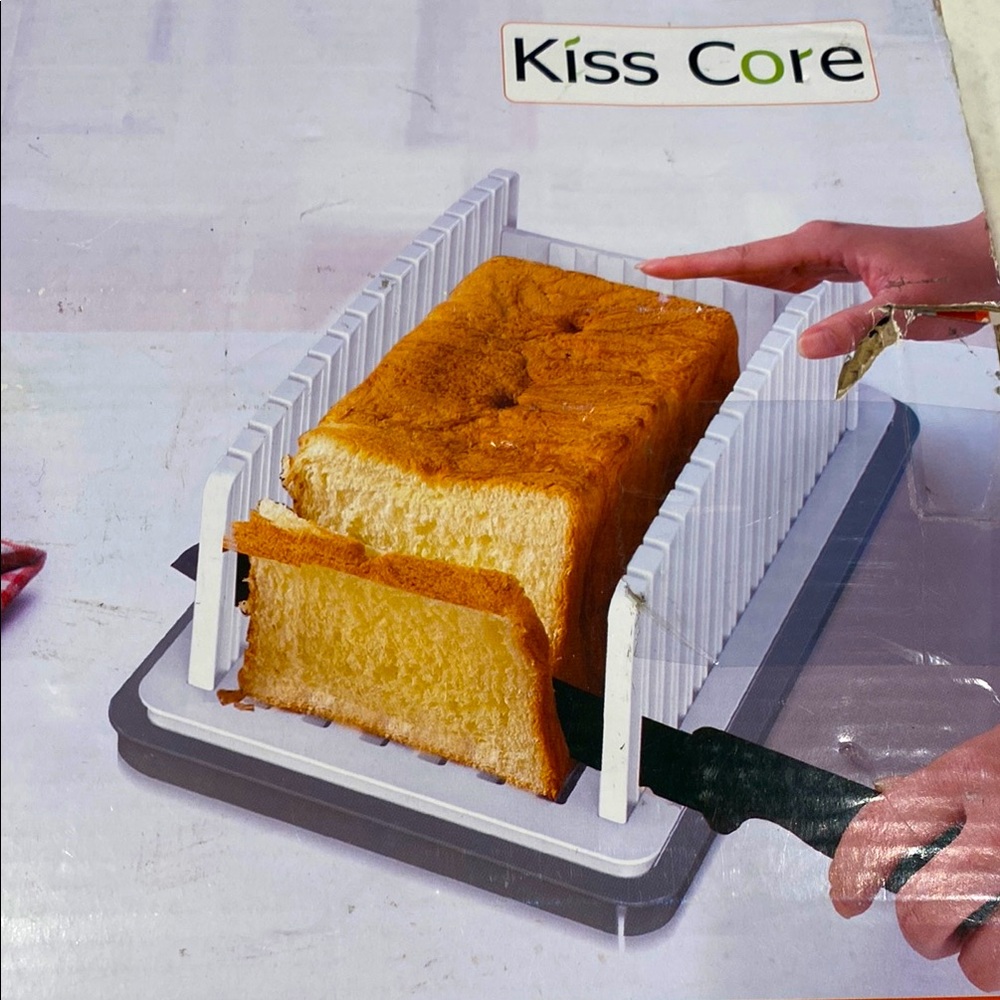 Kiss Core Kitchen Bread Slicer Adjustable Loaf Slicing Guide with Crumb Tray
